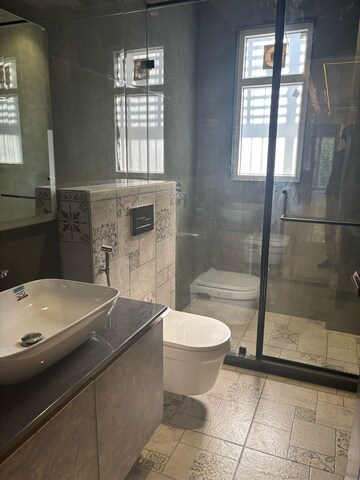 Bathroom in 3 BHK Builder Floor at Dlf Phase I – for Sale