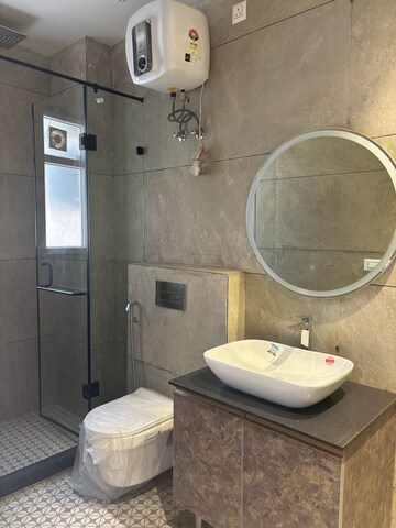 Bathroom in 3 BHK Builder Floor at Dlf Phase I – for Sale