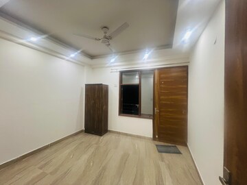Bedroom in 3 BHK Apartment at Chattarpur – for Rent