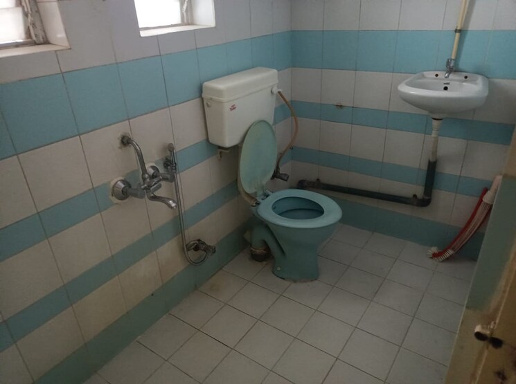 Bathroom, himgiri-lokupvan-phase-ii-chs-ltd 1 Bedroom 430 Sq.Ft. Apartment In Vasant Vihar Thane 8236465