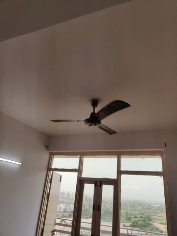 Furnished Amenities in 2 BHK Apartment at RAS Palm Residency, Sector 76 – for Rent