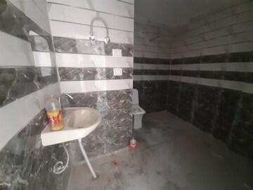 Kitchen in 2 BHK Builder Floor at Maidan Garhi – for Rent