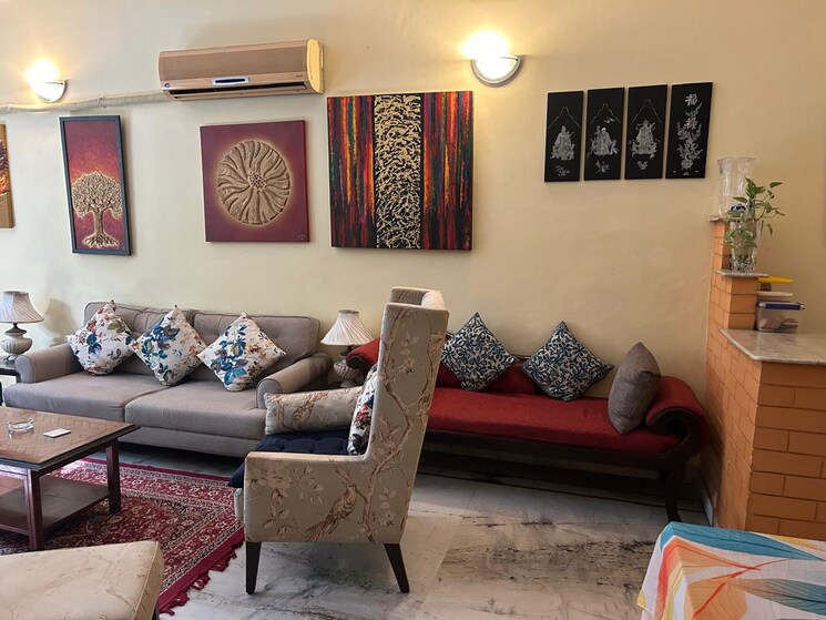 Living Room, chittaranjan park 3 Bedroom 2300 Sq.Ft. Apartment In Chittaranjan Park Delhi 8236461