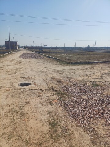  Plot For Sale in Jewar
