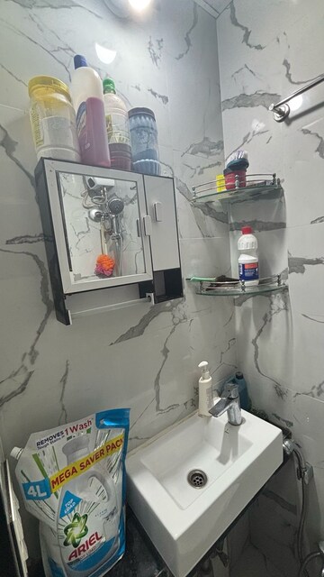 Furnished Amenities in 2 BHK Apartment at Hubtown Palmrose, Andheri East – for Rent