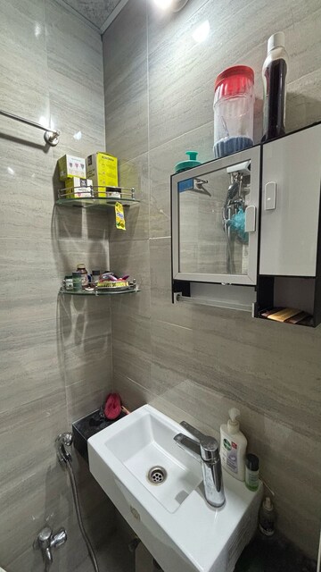 Parking in 2 BHK Apartment at Hubtown Palmrose, Andheri East – for Rent