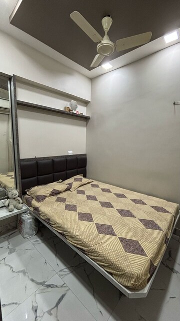 Bedroom in 2 BHK Apartment at Hubtown Palmrose, Andheri East – for Rent