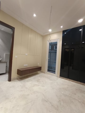 2 BHK Apartment For Rent in Priyadarshni Apartments Paschim Vihar Delhi  8236525