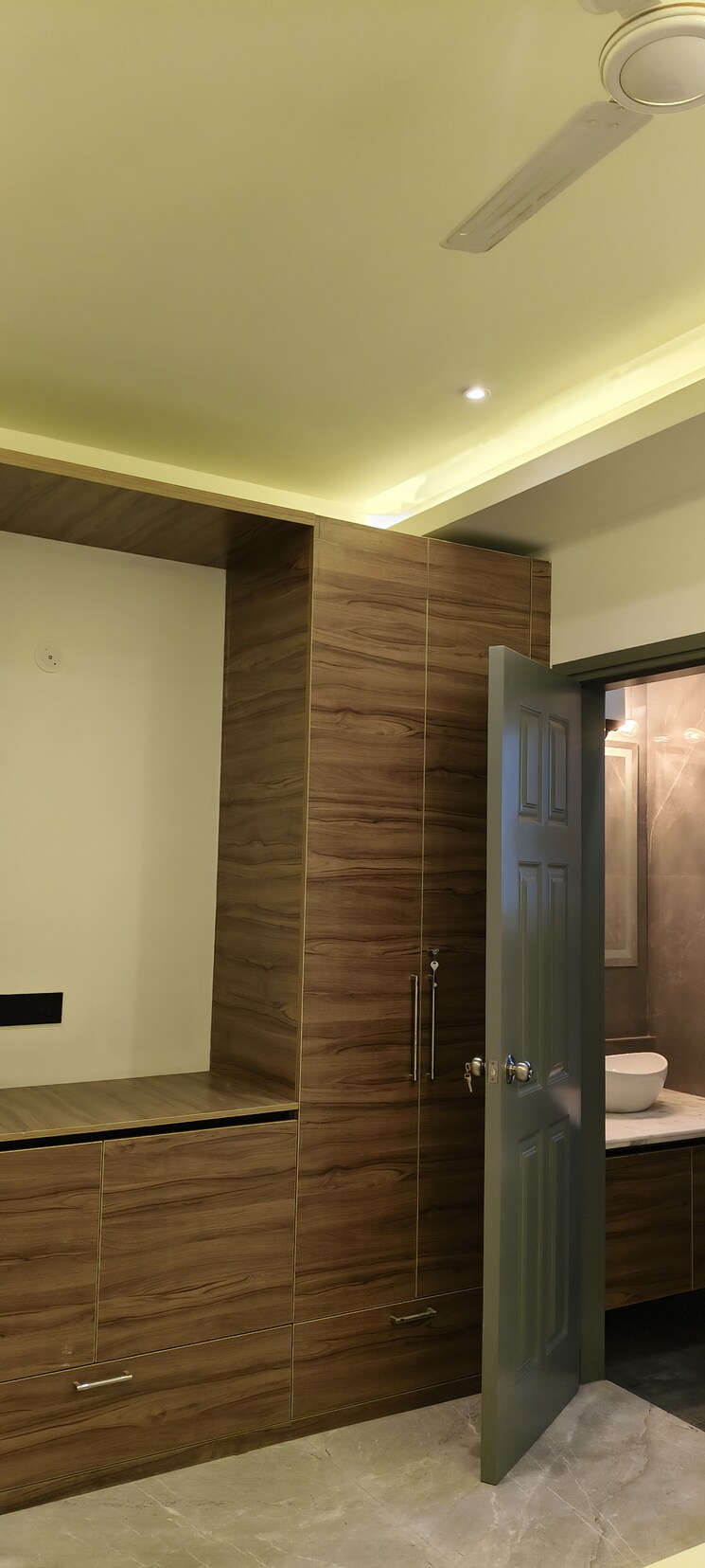 Room, lajpat nagar 2 Bedroom 1000 Sq.Ft. Builder Floor In Lajpat Nagar Delhi 8236611