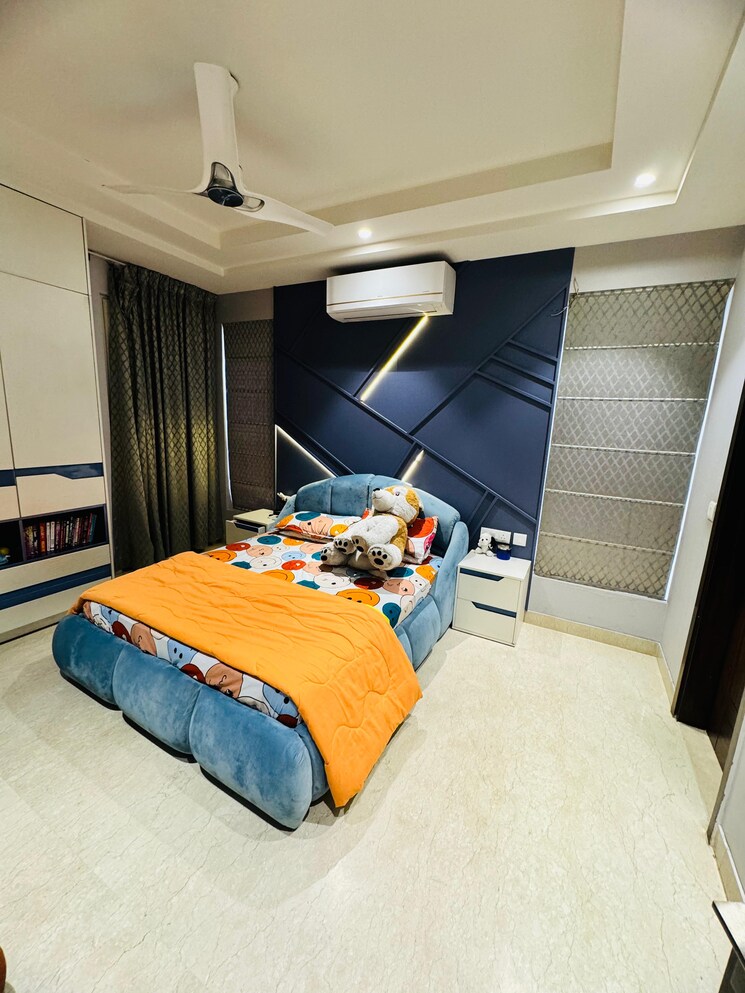 Bedroom, kalkaji 3 Bedroom 2250 Sq.Ft. Builder Floor In Kalkaji Delhi 8236601