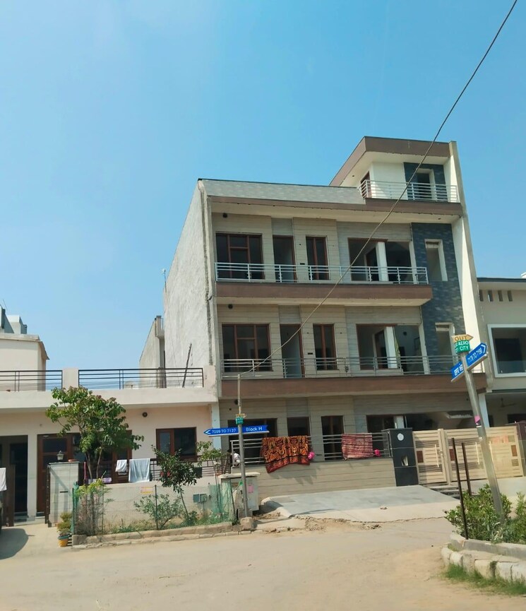 Exterior View, sector 82 a  500 Sq.Yd. Plot In Sector 82 A Mohali 8236660