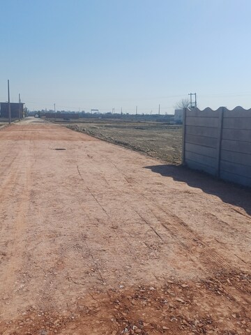  Plot For Sale in Jewar