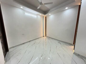 Room in 1 BHK Apartment at Saket – for Rent