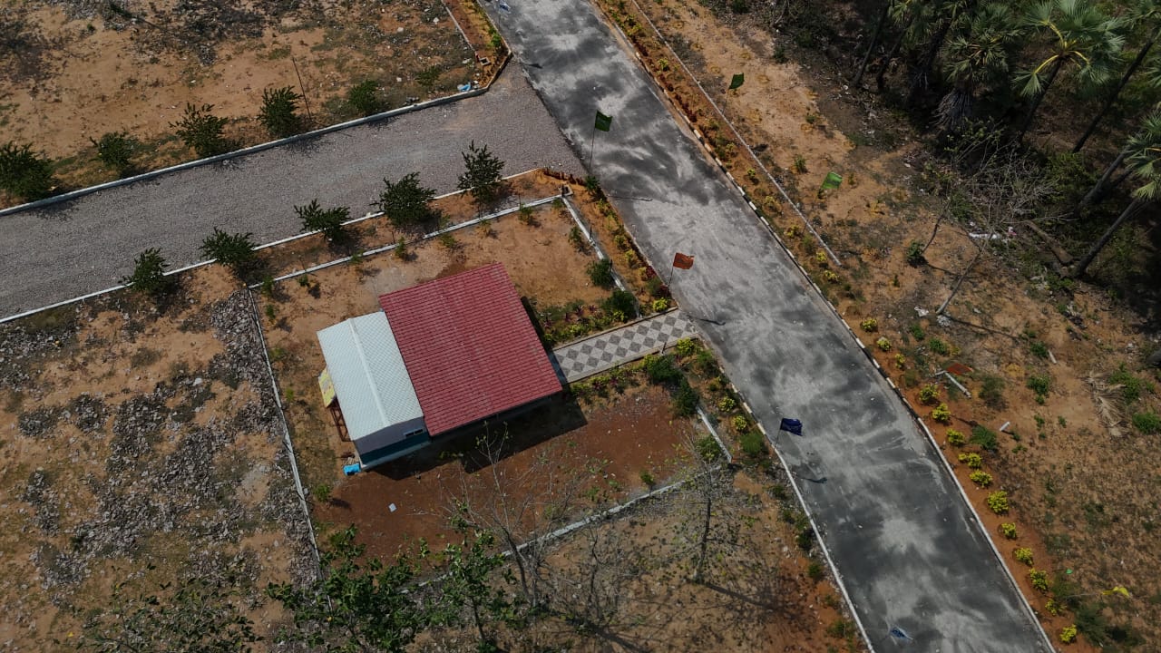 Plot For Sale in BBG Kohinoor Gateway Executive