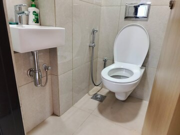 Bathroom in 1 BHK Apartment at LnT Veridian, Powai – for Rent