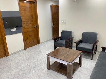 Living Room in 2 BHK Builder Floor at Sector 45 – for Rent