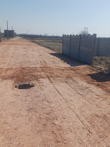  Plot For Sale in Jewar