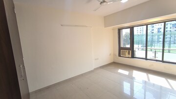 Room in 2 BHK Apartment at Aristo Pearl Residency, Prabhadevi – for Rent