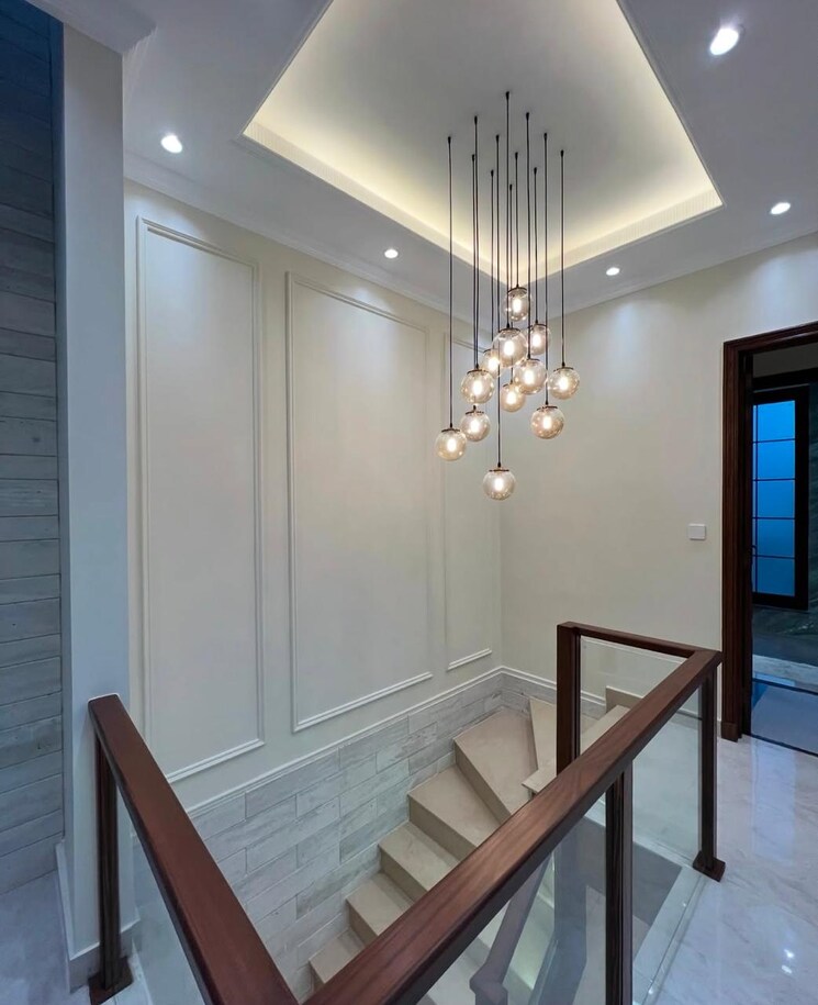 Room, sector 79 6 Bedroom 300 Sq.Yd. Villa In Sector 79 Mohali 8236955