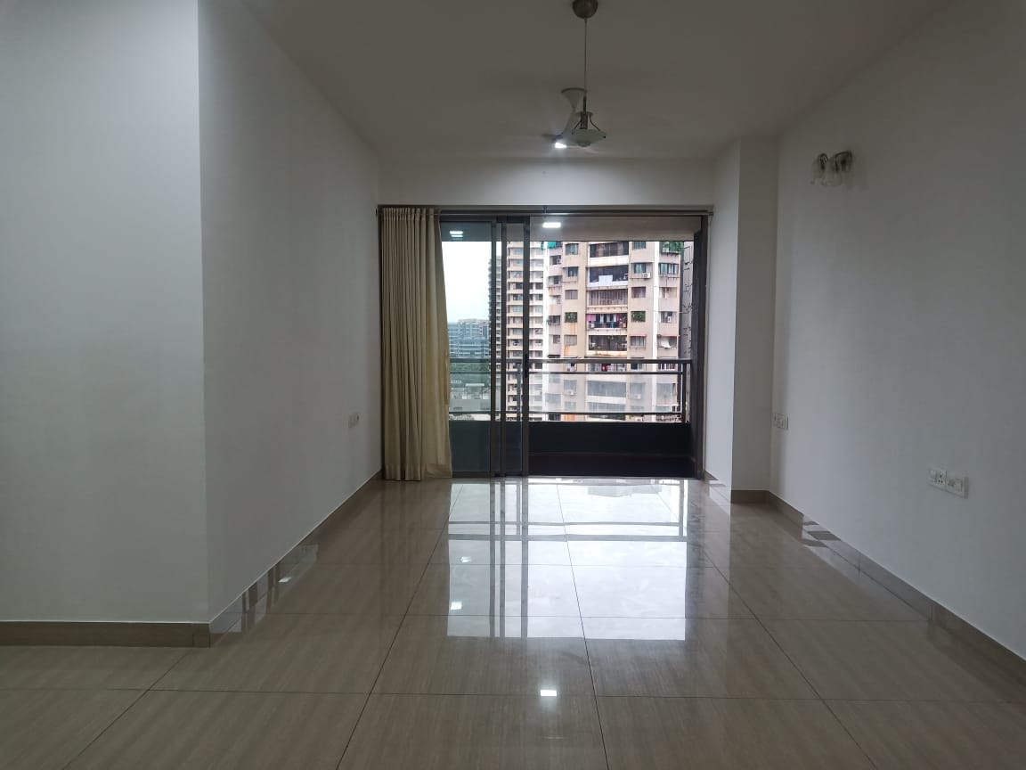 2 BHK 994 Sq.Ft. Apartment in Ajmera Treon