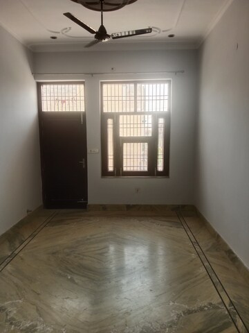 Room in 2 BHK Builder Floor at Virat Nagar – for Rent
