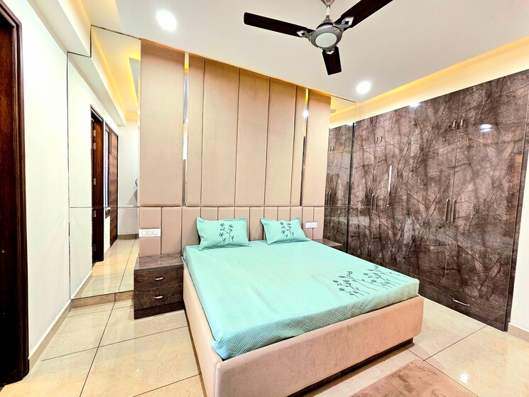 Bedroom, peer mucchalla 3 Bedroom 1215 Sq.Ft. Builder Floor In Peer Mucchalla Zirakpur 8237301