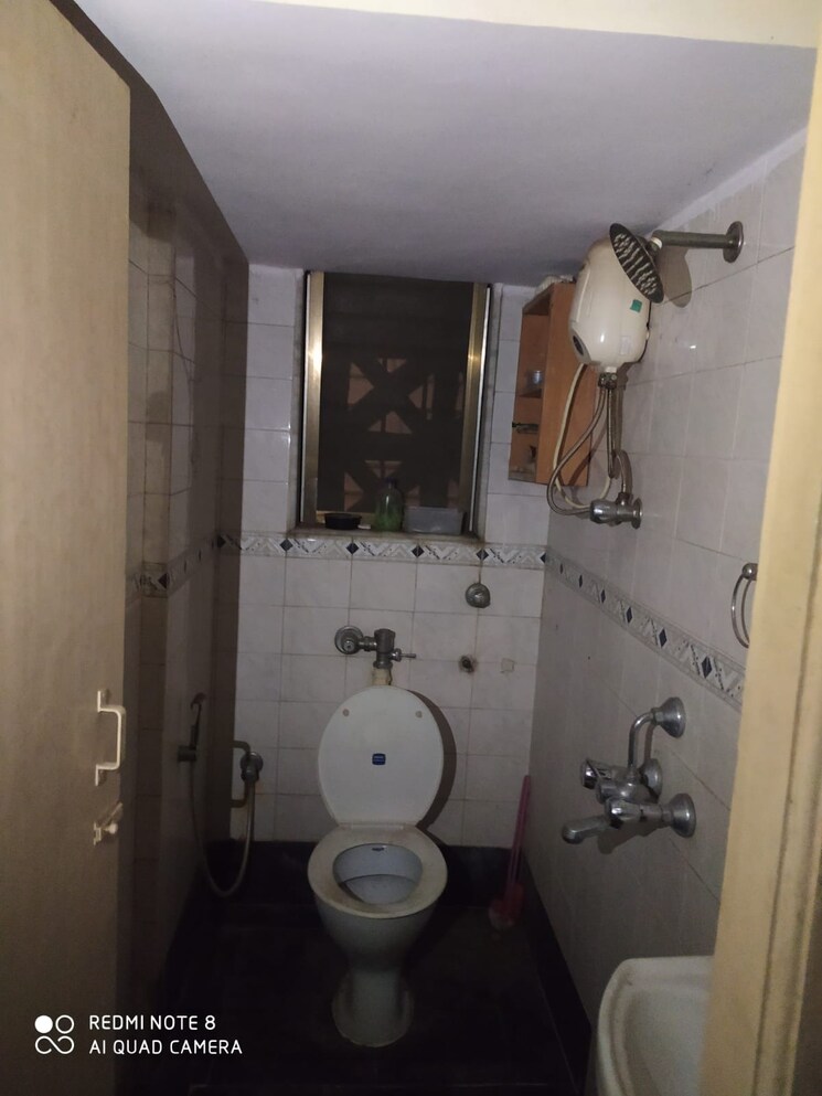 Bathroom, anand-heights 2 Bedroom 750 Sq.Ft. Apartment In Wadala Mumbai 8237418