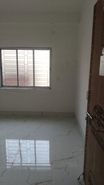 2 BHK + Extra Room 900 Sq.Ft. Builder Floor in Dum Dum Cantt