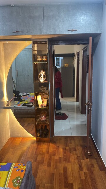 Furnished Amenities in 4 BHK Apartment at Mahagun Mezzaria, Sector 78 – for Sale