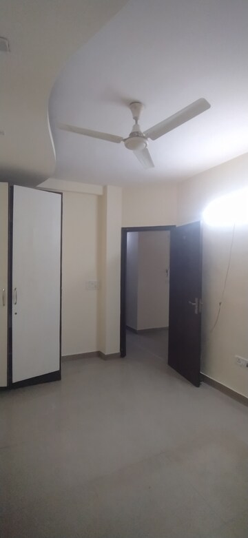 2 BHK Builder Floor For Rent in Khirki Extension