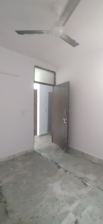 Furnished Amenities in 2 BHK Builder Floor at Khirki Extension – for Rent