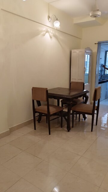 1 BHK Apartment For Rent in Bandra West