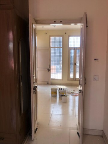 Building Lobby in 1 BHK Apartment at Palam Vihar Residents Association, Palam Vihar – for Rent