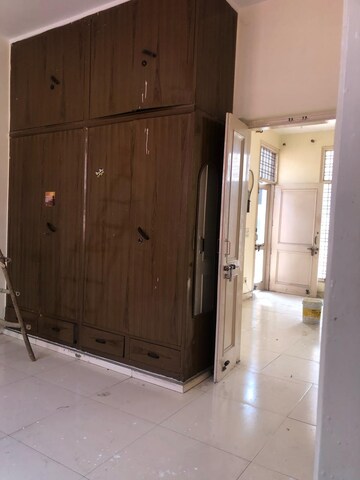 Bathroom in 1 BHK Apartment at Palam Vihar Residents Association, Palam Vihar – for Rent
