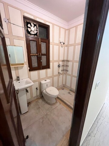 Balcony in 2 BHK Builder Floor at Sant Nagar – for Sale