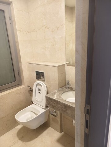 Bathroom in 4 BHK Apartment at Piramal Mahalaxmi Central Tower, Mahalaxmi – for Sale
