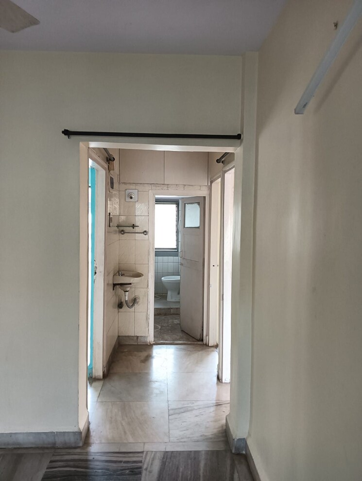 undefined, himgiri-lokupvan-phase-ii-chs-ltd 2 Bedroom 700 Sq.Ft. Apartment In Vasant Vihar Thane 8237825