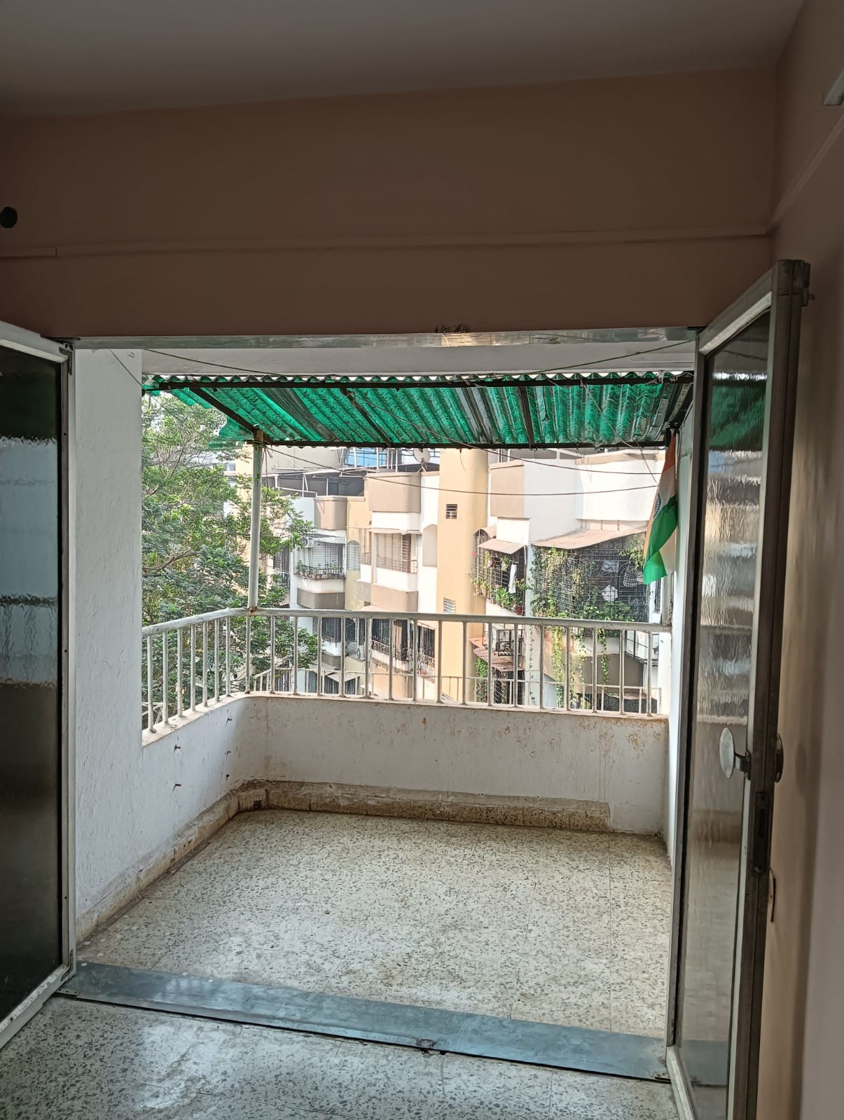 2 BHK Apartment For Sale in Himgiri Lokupvan Phase II CHS Ltd