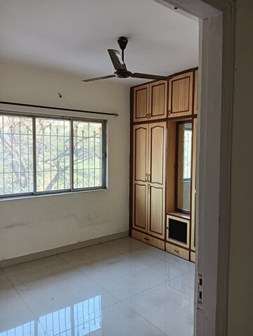Room in 2 BHK Apartment at Happy Valley, Manpada – for Sale
