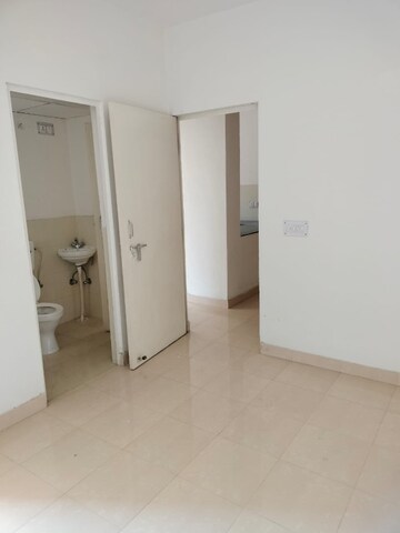 2 BHK Apartment For Rent in Conscient Habitat, Sector 99a