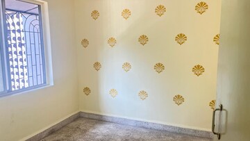 Room in 1 BHK Apartment at Kurla West – for Rent