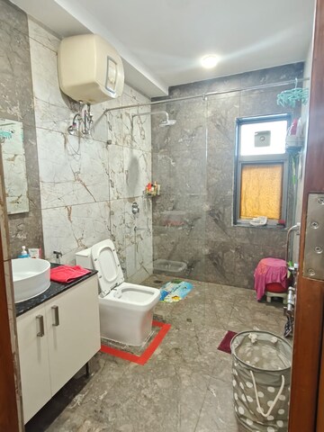 Bathroom in 3 BHK Builder Floor at Housing Board Colony Sector 51, Sector 51 – for Rent