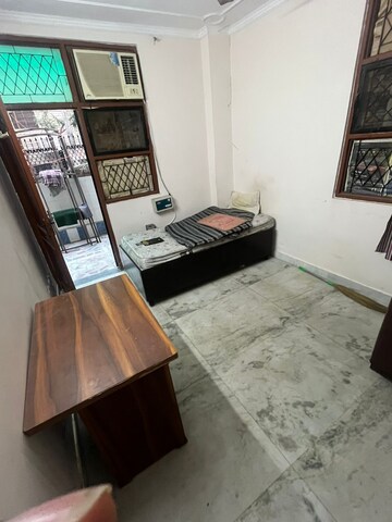 Team Area in 1 RK Independent House at KW Blue Pearl, Karol Bagh – for Rent