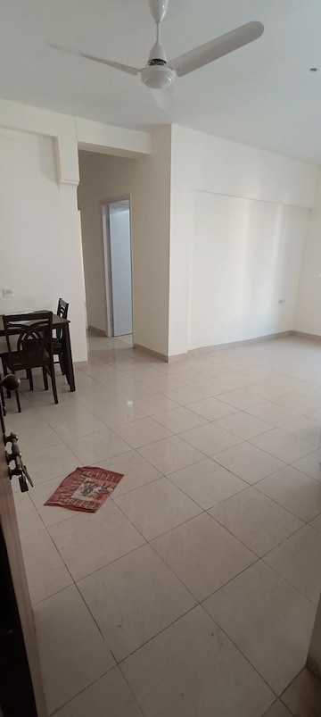 2 BHK Apartment For Rent in Lokhandwala Township Kandivali Mumbai  8238377