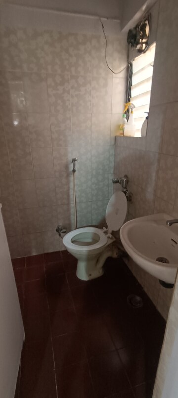 Bathroom in 2 BHK Apartment at Lokhandwala Township Kandivali – for Rent