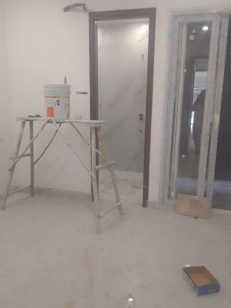 Room, ambala highway 3 Bedroom 1000 Sq.Ft. Builder Floor In Ambala Highway Zirakpur 8238392