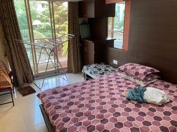 Bedroom in 2 BHK Apartment at Seawoods – for Sale