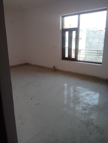 Room in  Pg at Sector 116 – for Rent