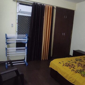 Bedroom in 2 BHK Apartment at Indosam75, Sector 75 – for Rent