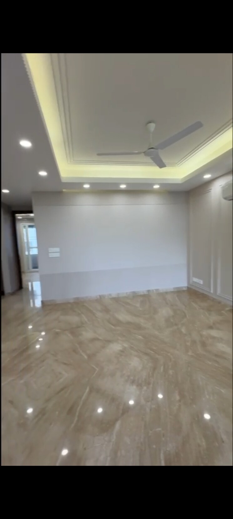 Room, kalkaji 3 Bedroom 1800 Sq.Ft. Builder Floor In Kalkaji Delhi 8238757